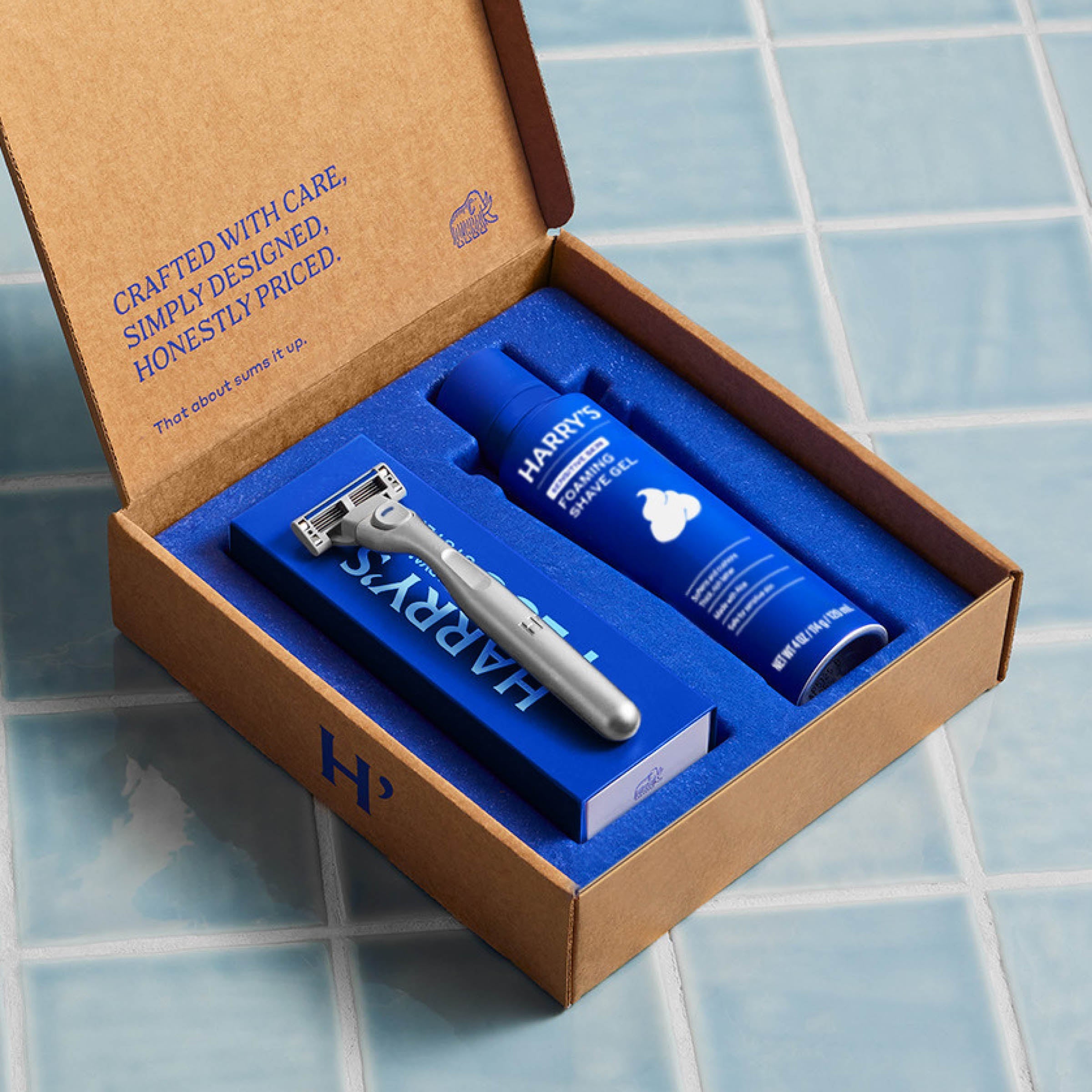 Harry's Plus Shave Set - Sharp Shaving Razor