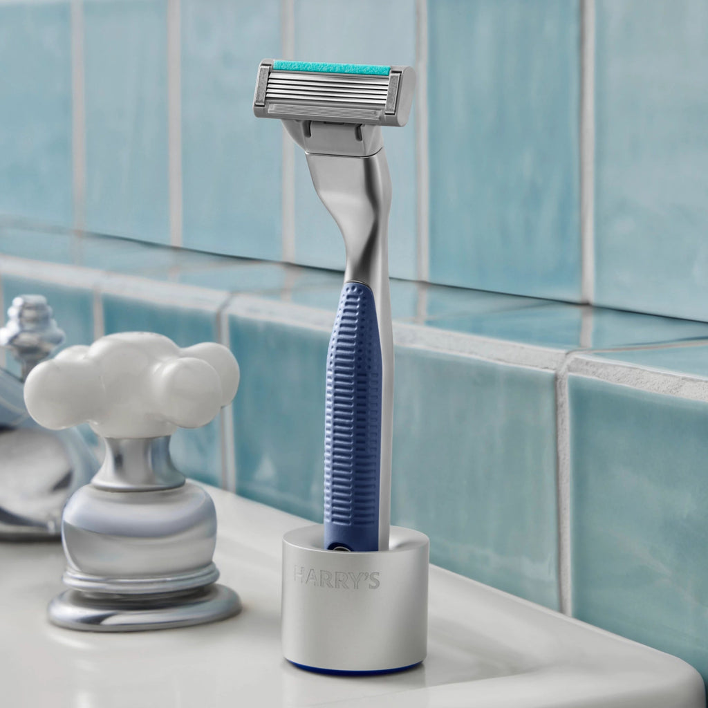 Harry's Plus Razor Stand - Comfort Clean Shave Routine